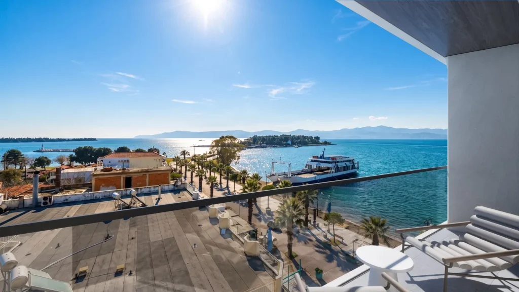 MARĒ studio seaside residence, Eretria